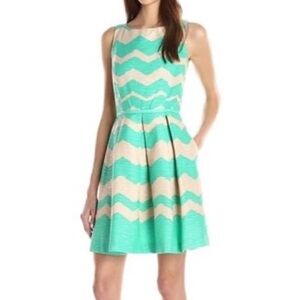 Just Taylor Green Sleeveless Pleated Chevron Jacquard Mini Short Dress 6
